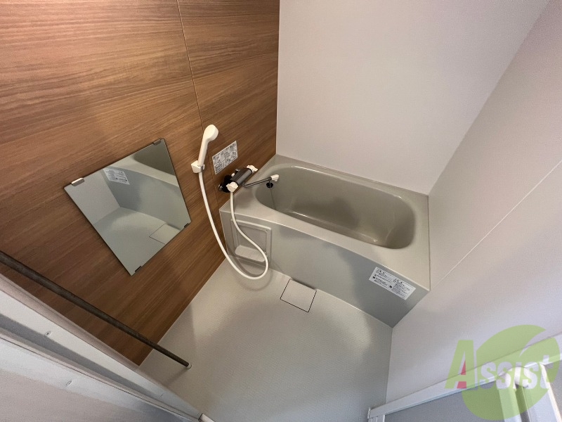 バス・シャワールーム　お風呂です。ゆっくりお風呂につかるのも体に良いですね～