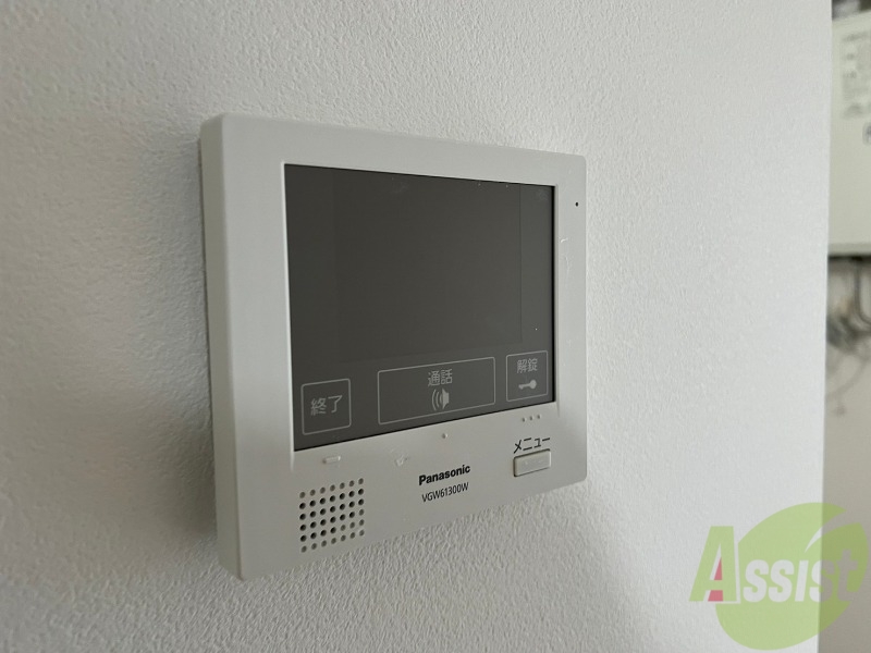 セキュリティ　ＴＶモニター付インターホンです。来客者の顔が見えるので安心！