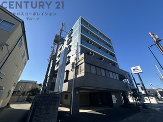 建物外観　エレベーター完備☆