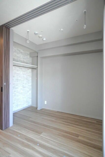 その他部屋・スペース　明るい色調の室内です