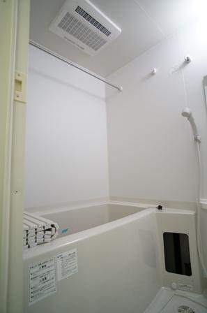 洗面設備　追焚機能付きです