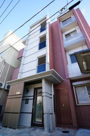 建物外観　外観タイル張りです