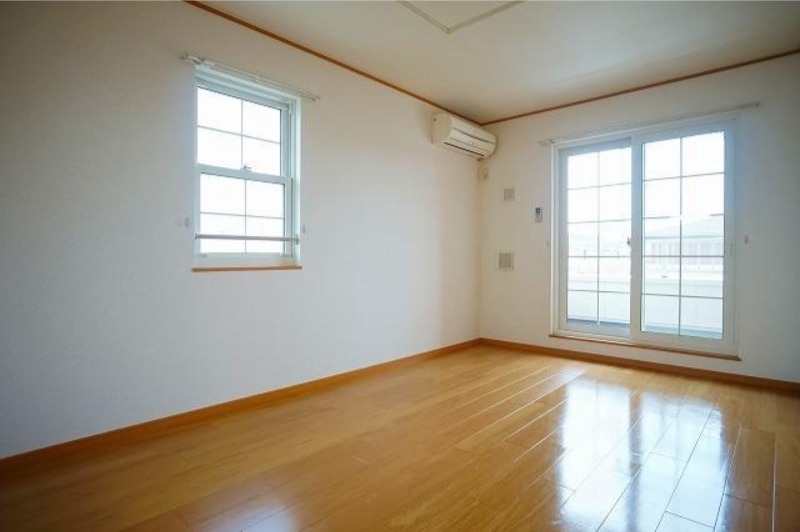 居室・リビング　図面と現状に相違がある場合には現状を優先