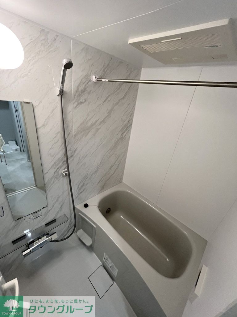 バス・シャワールーム　バス