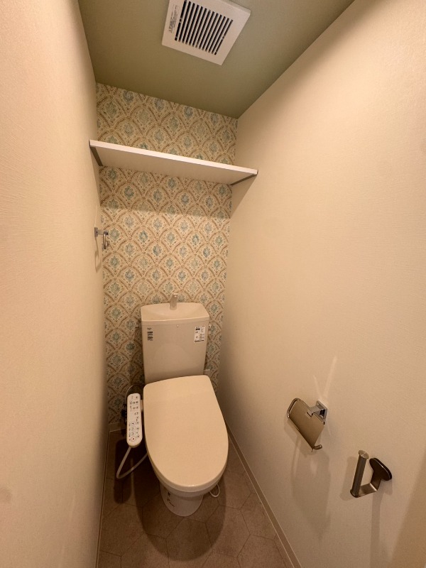トイレ　トイレ♪