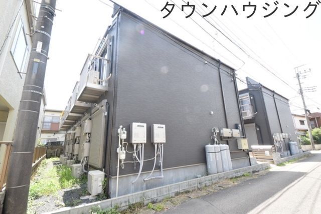 建物外観　お部屋探しはタウンハウジングにお任せ下さい♪