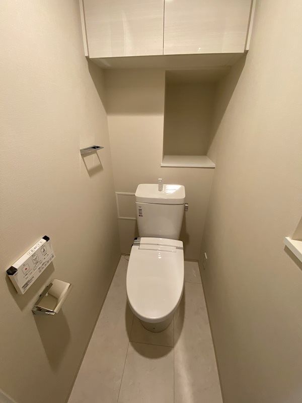 トイレ　参考写真（同物件別部屋）