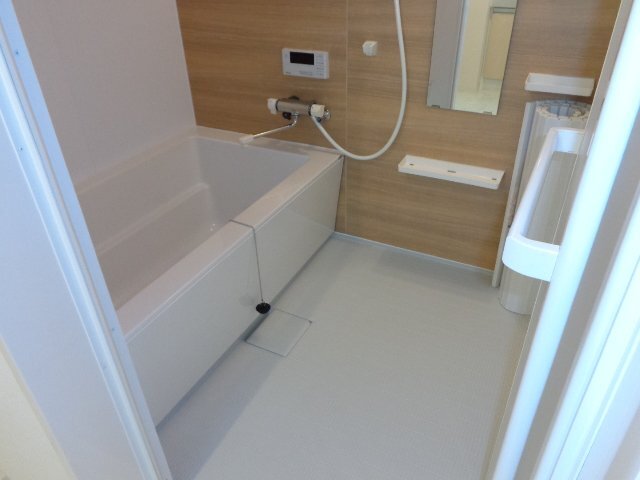 バス・シャワールーム　ユニットバス（イメージ）