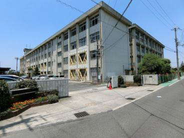 中学校　大成中学校（中学校）まで1320m