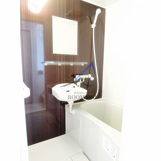 バス・シャワールーム　お風呂です。