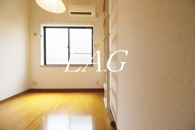 居室・リビング　洋室のお部屋です。