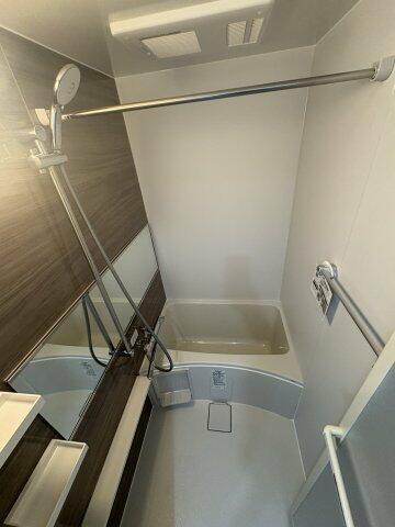 バス・シャワールーム　?