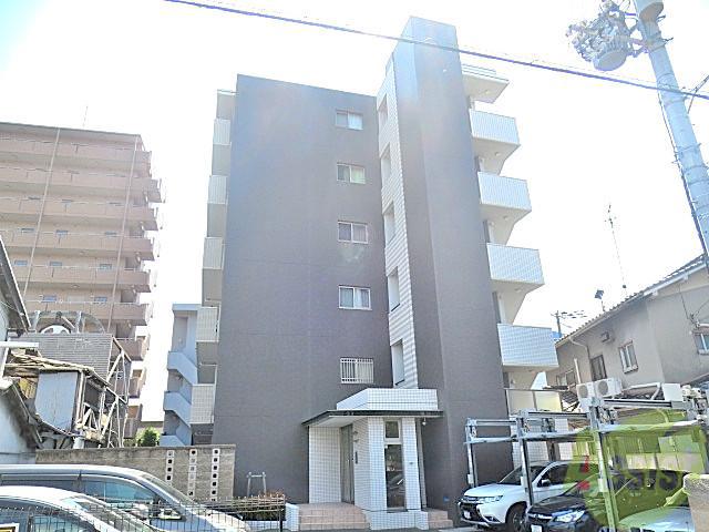 建物外観　豊中市三国「　ベロクオーレ三国」