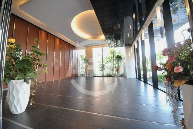 ロビー　CITY SPIRE難波グレイス　ロビー