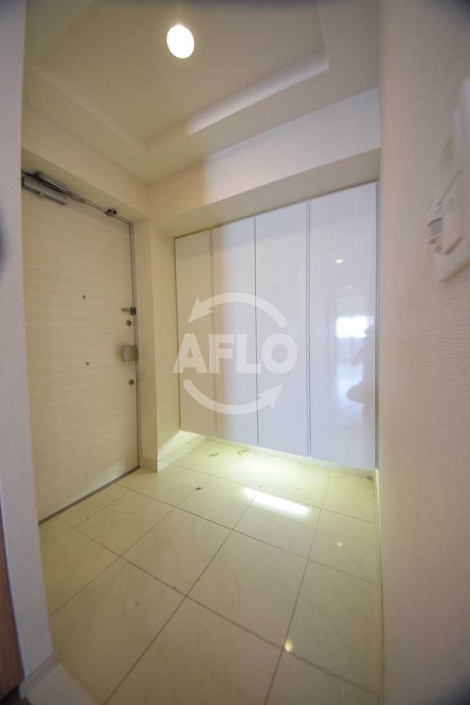 玄関　CITY SPIRE難波グレイス　玄関