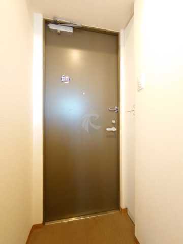 玄関　ビイルーム高円寺