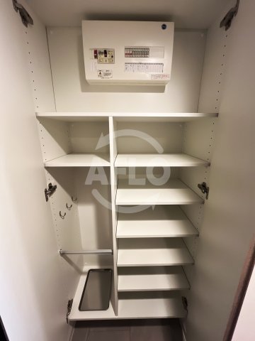 収納　コンフォリア・リヴ博労町一丁目Q　シューズボックス