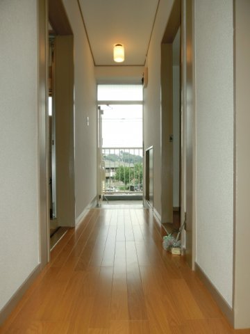 その他　便利な玄関ホール。 （※参考写真）