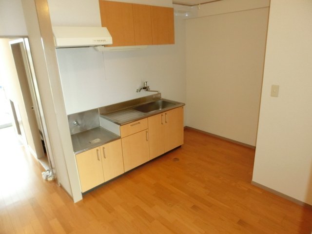 キッチン　ゆったりダイニングキッチン。 （※参考写真）