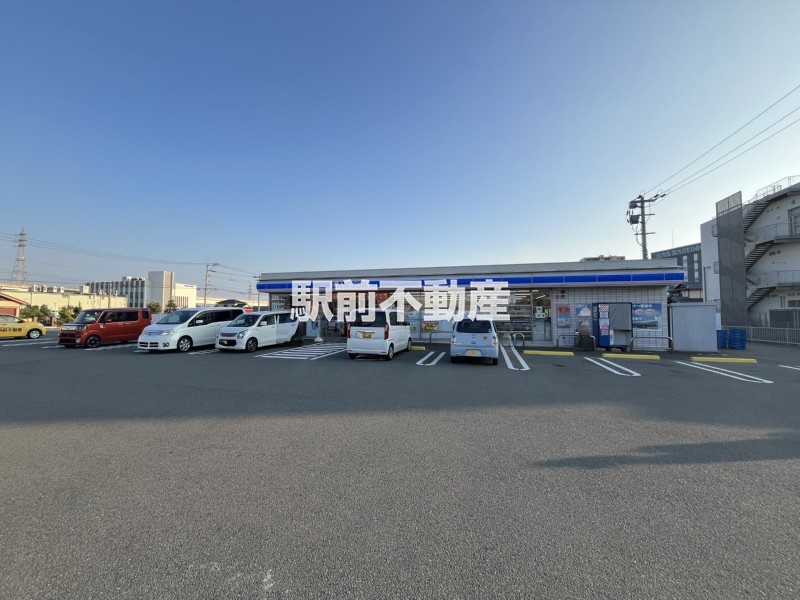 コンビニ　ローソン柳川駅東店（コンビニ）まで1000m