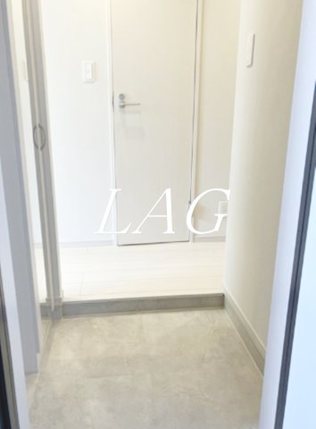 玄関　玄関です。