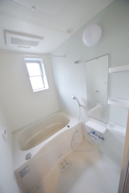 バス・シャワールーム　※別号室参考写真です