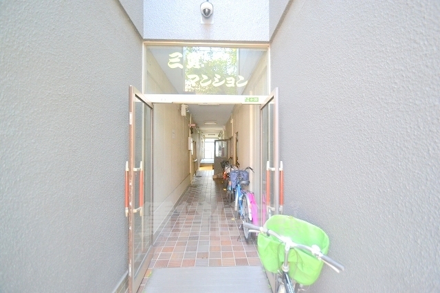 ロビー