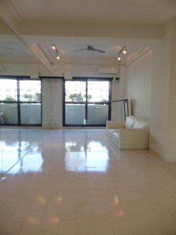 居室・リビング　リビング