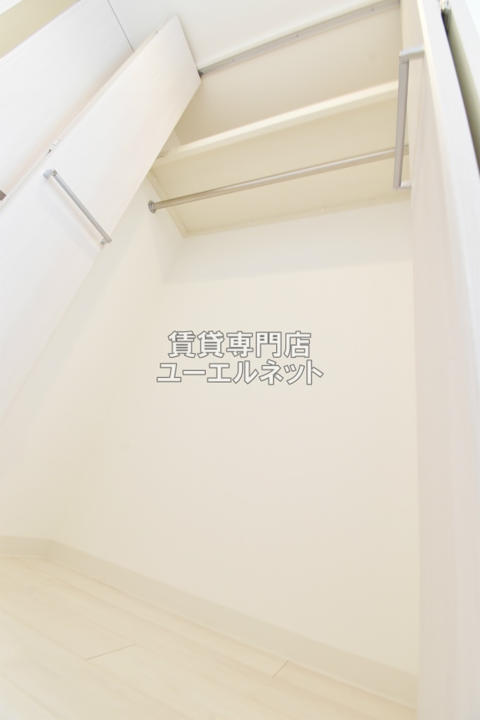 収納　クローゼット