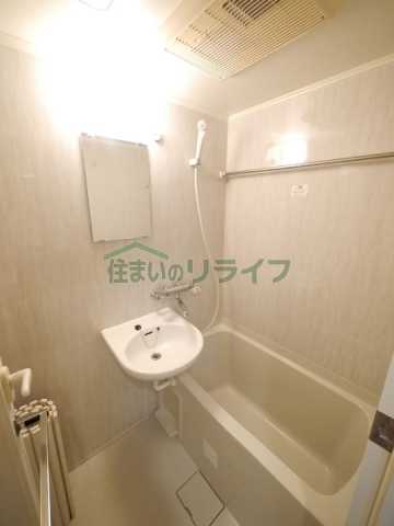 バス・シャワールーム　同タイプ別部屋参考写真となります。