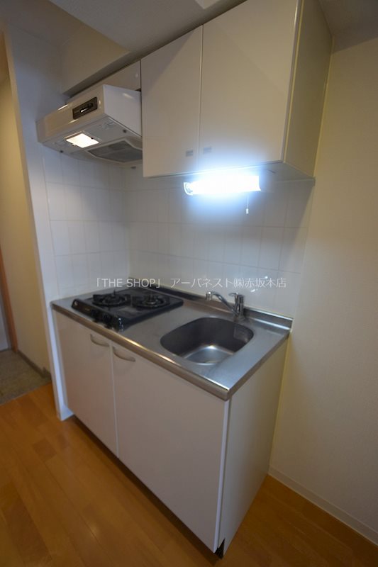 キッチン　お料理も楽しめる2口ガスコンロ！