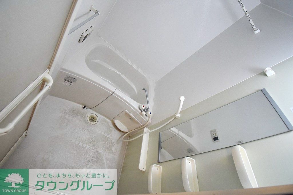 バス・シャワールーム　バス