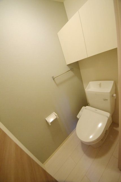 トイレ　★お部屋探しは是非、当店千歳烏山店まで★