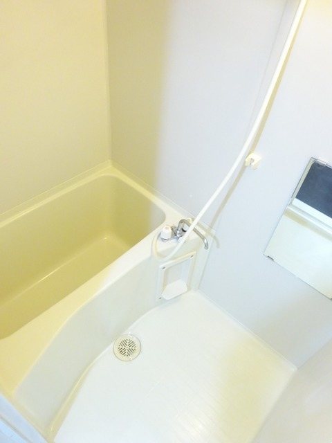 バス・シャワールーム　バスルーム