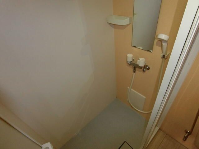 バス・シャワールーム　シャワールーム