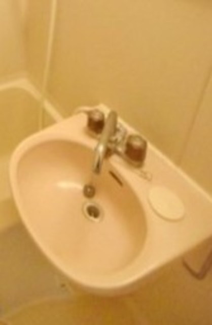 洗面設備　参考写真です。