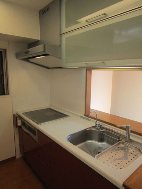 キッチン　キッチンでお料理をお楽しみください