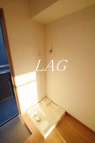 その他設備　洗濯機置場です。