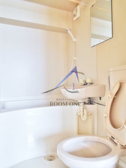 バス・シャワールーム　お風呂です。