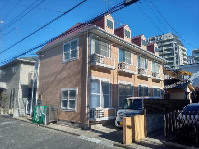 ドラックストア　ウエルシア三鷹下連雀店（ドラッグストア）まで205m