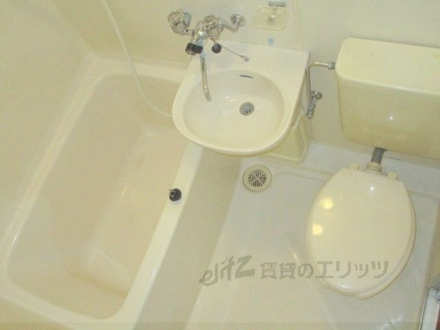 バス・シャワールーム　風呂