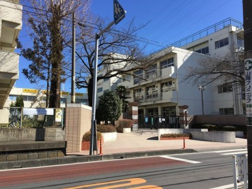 小学校　さいたま市立沼影小学校（小学校）まで621m