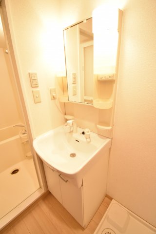 洗面設備　別号室画像。ご参考下さい