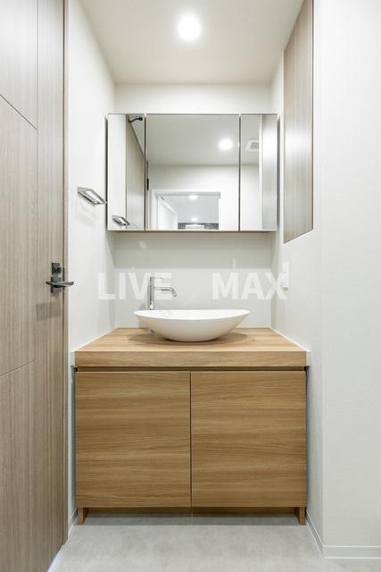 洗面設備　※別部屋参考写真使用