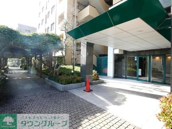 エントランス　エントランス