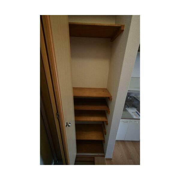 収納　たくさん収納できるシューズボックスです。