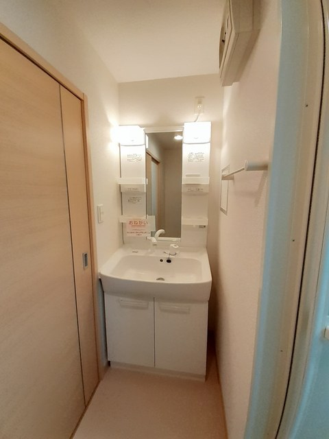 洗面設備　洗面所