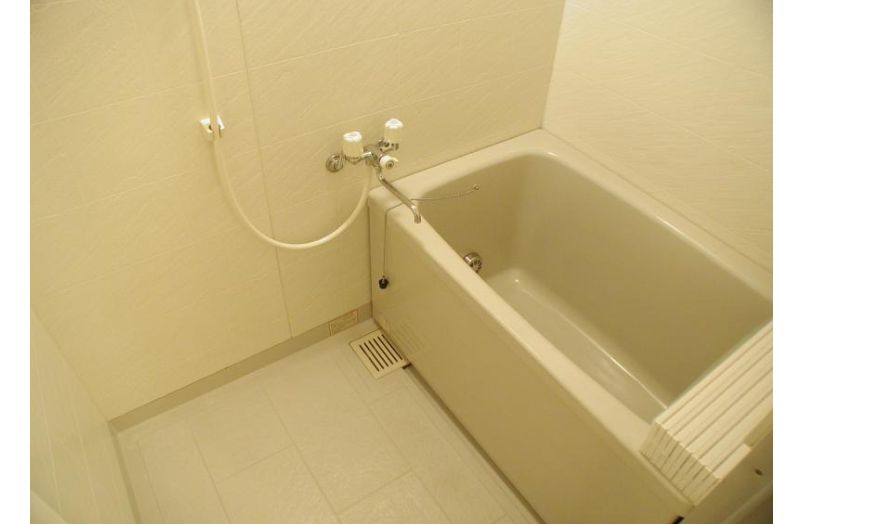 バス・シャワールーム　日々の疲れを癒すお風呂付です