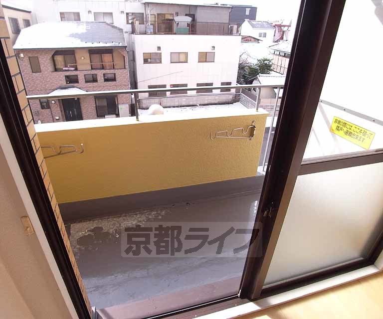 バルコニー　南向きで日当たり良好！