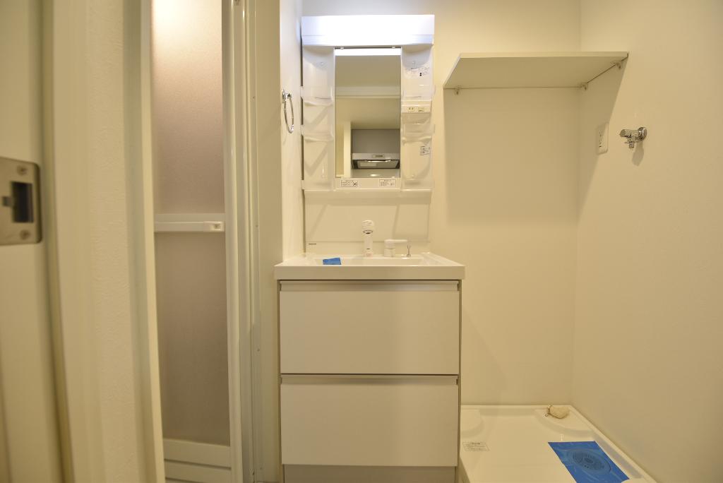 洗面設備　洗髪洗面化粧台